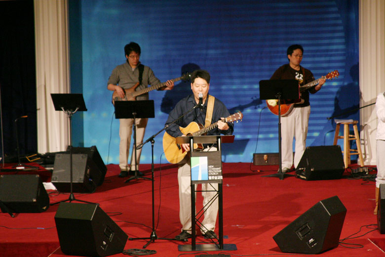 033009-bless (4).jpg